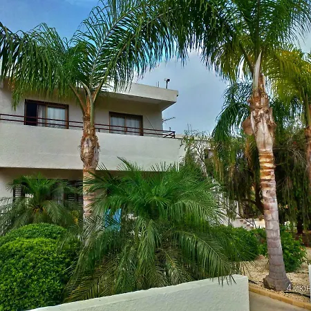 Ξενοδοχείο με διαμερίσματα Maricosta Πρωταράς