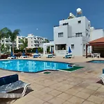 Maricosta Aparthotel