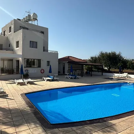 Aparthotel Maricosta 4*