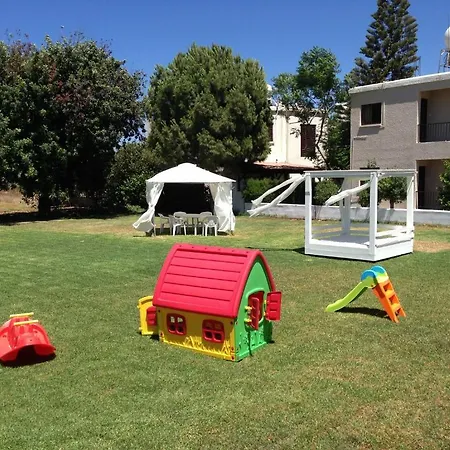 Maricosta Lejlighedshotel Protaras