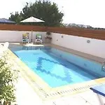 Maricosta 4*