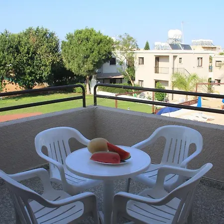 Maricosta Apartahotel