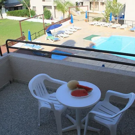 Maricosta Apartahotel Protaras