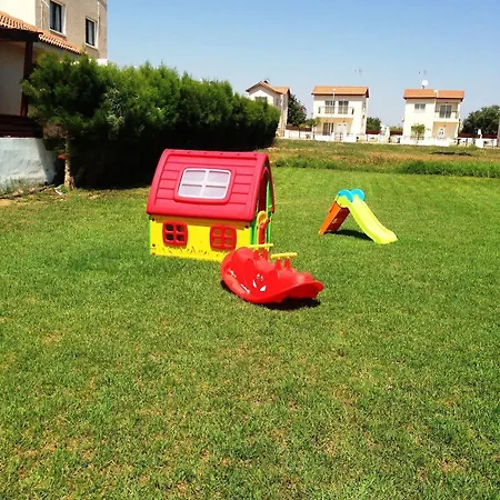 Maricosta Apartahotel 4*